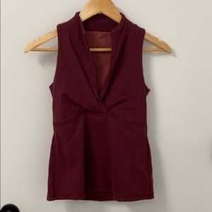 Lululemon whisper tank top red size 4